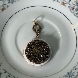 Vintage-Inspired Floral Filigree Locket Pendant - White & Gold